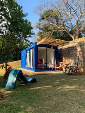 Container guesthouse Granja Viana -Cotia